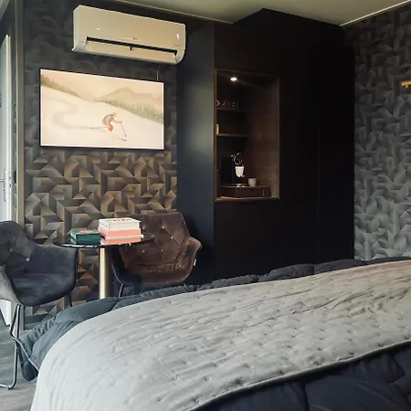 Alojamento de Acomodação e Pequeno-almoço Wiltsangh Texel Tuinsuite Black